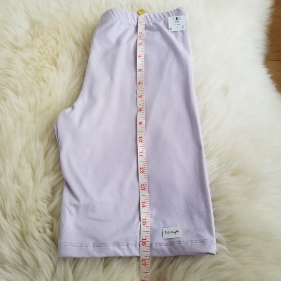 $5 Add-on | High waisted biker shorts (medium) - Picture 7 of 8